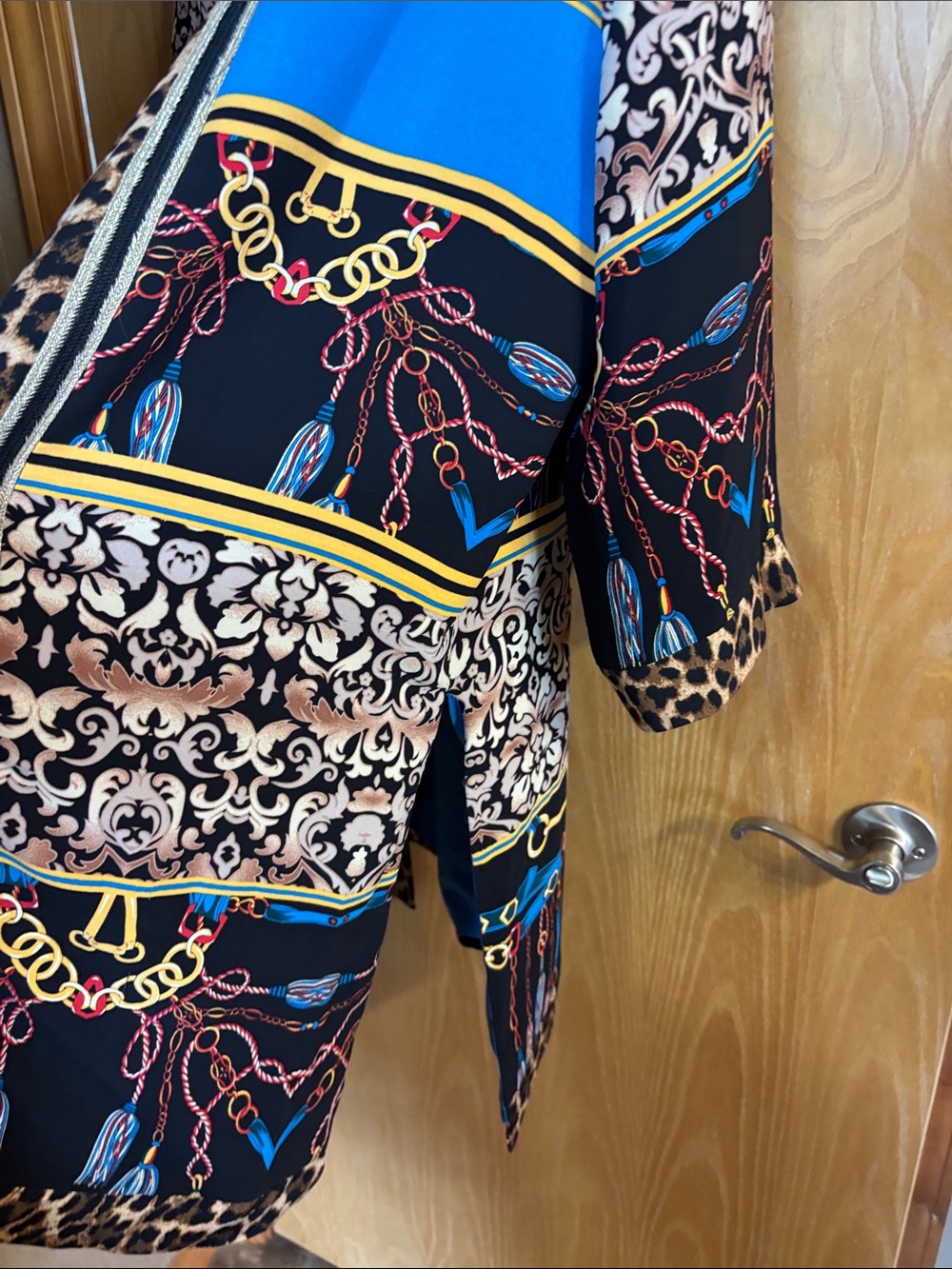 Peter Nygard Blue & Black Printed Kimono Robe with Leopard Trim - Picture 4 of 4